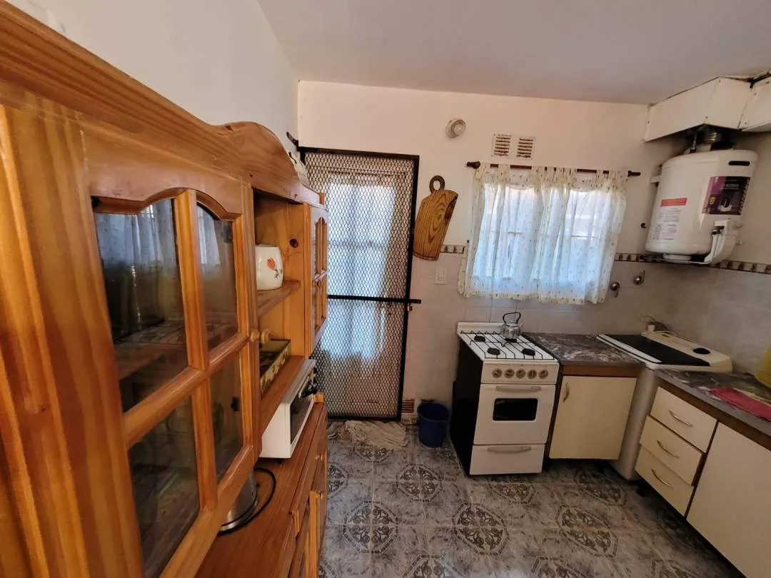 TRIPLEX 4 DORMITORIOS A MTS DEL MAR