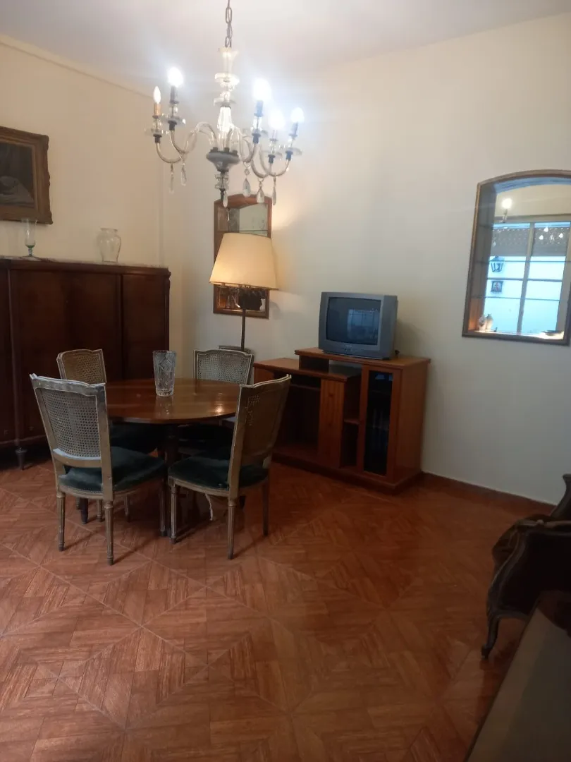 Tte. Gral. Juan Domingo Peron 1300 , Centro , Caba.