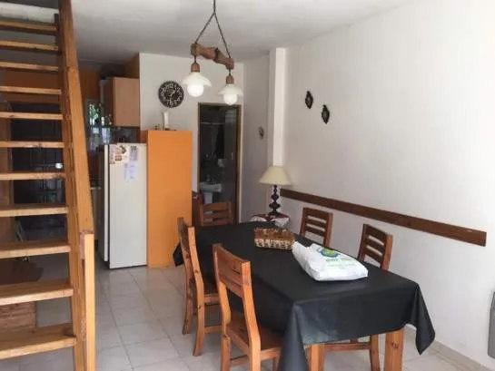 TRIPLEX  EN EXCELENTE UBICACIÓN