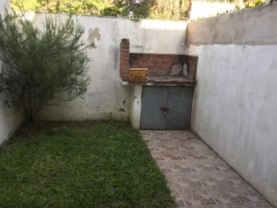 TRIPLEX  EN EXCELENTE UBICACIÓN