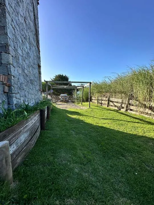 En Cariló | Casa de Piedra (a pasos del mar!!)