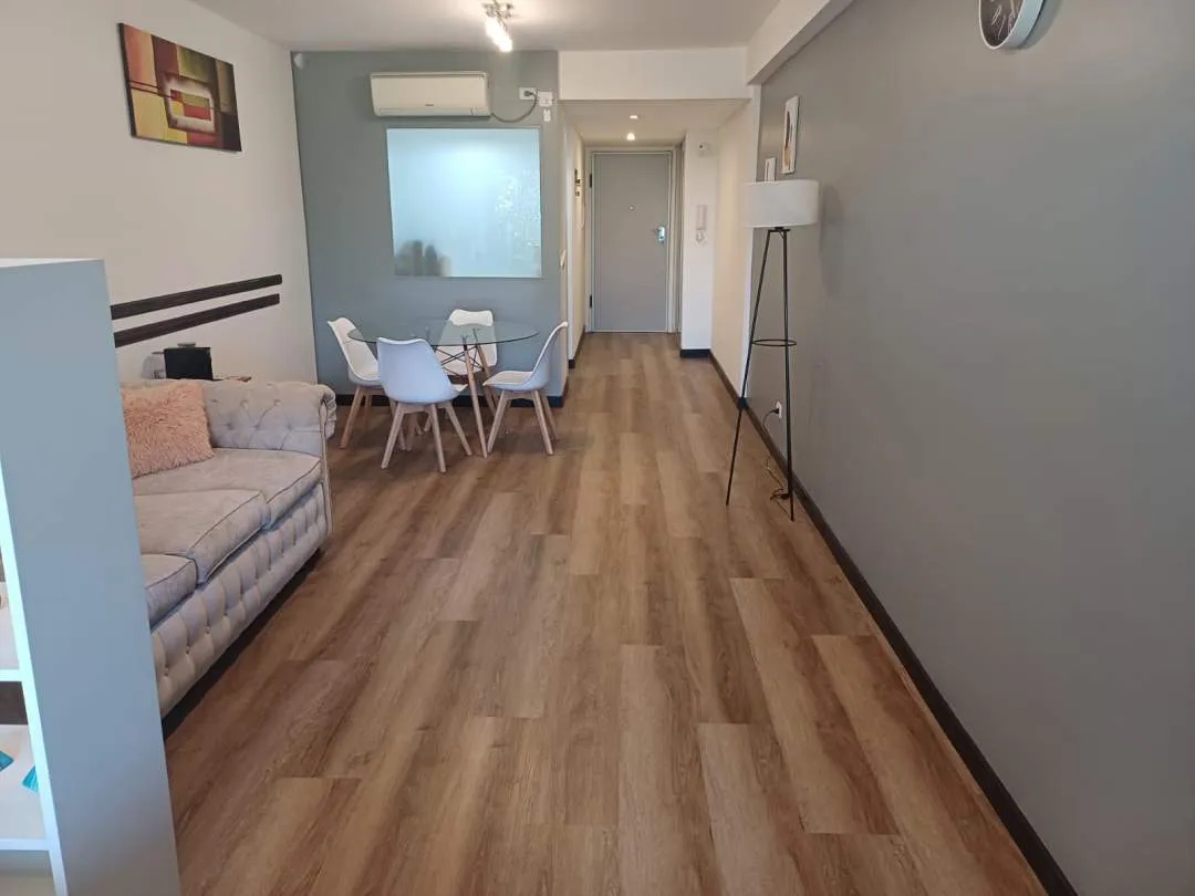 MONOAMBIENTE CON BALCON, LUMINOSO, 48 MTS TOTALES