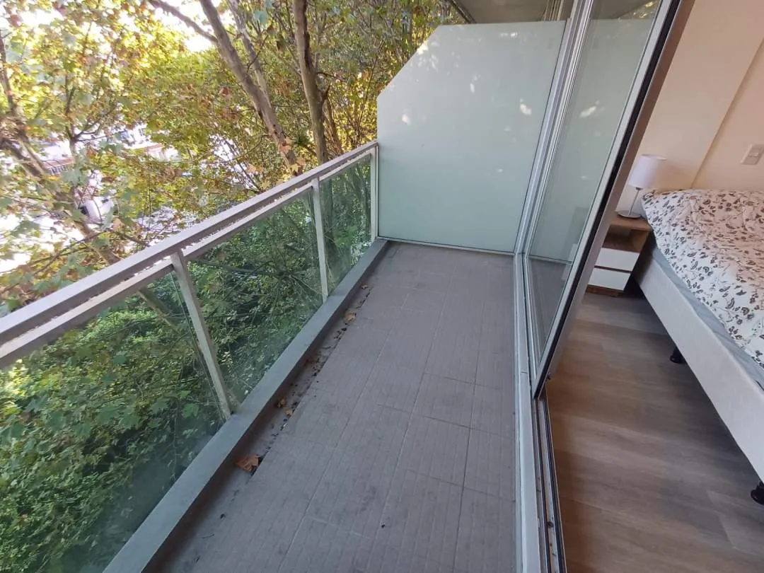 MONOAMBIENTE CON BALCON, LUMINOSO, 48 MTS TOTALES