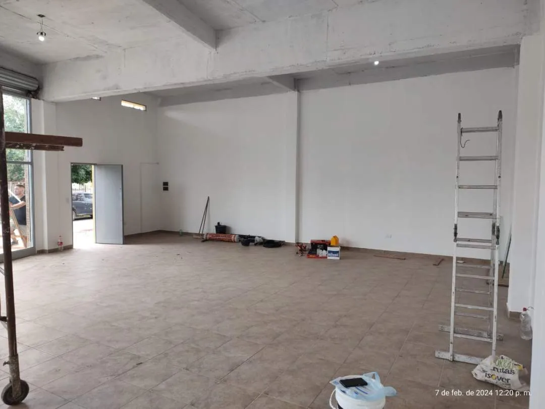 Local comercial en alquiler zona Moreno