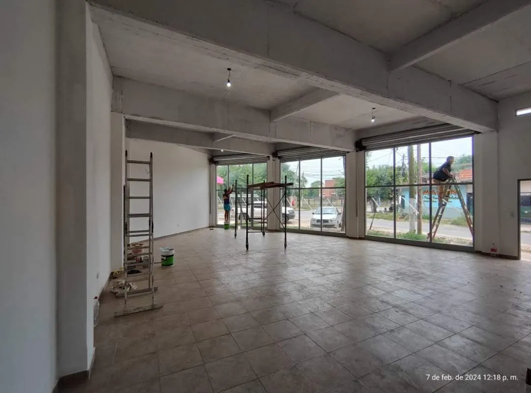 Local comercial en alquiler zona Moreno