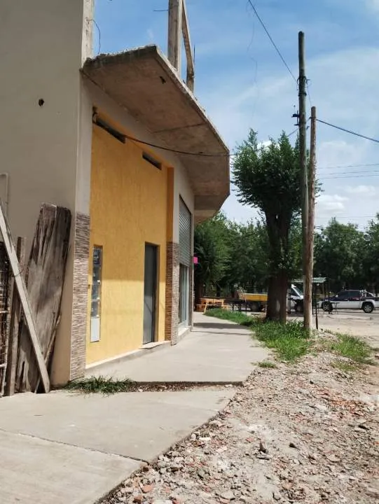 Local comercial en alquiler zona Moreno