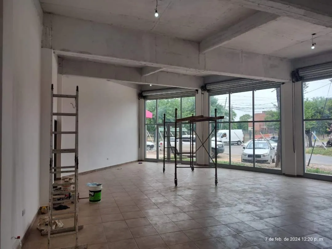 Local comercial en alquiler zona Moreno
