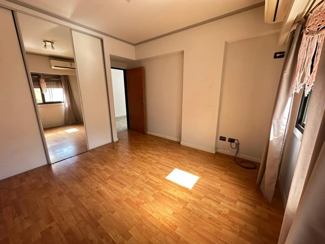 Venta departamento 2 amb planta baja con patio en Ramos Mejia