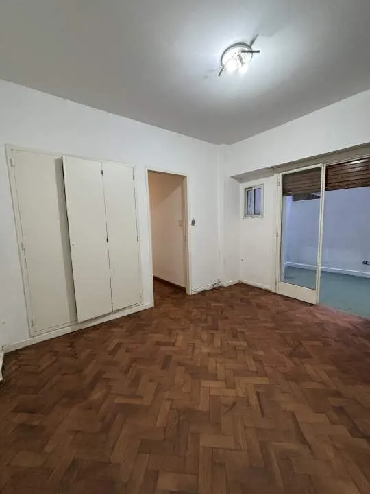 VENTA 3 AMBIENTES CON PATIO