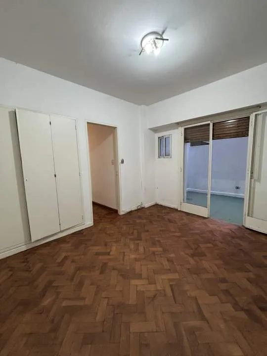 VENTA 3 AMBIENTES CON PATIO
