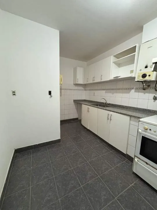 VENTA 3 AMBIENTES CON PATIO