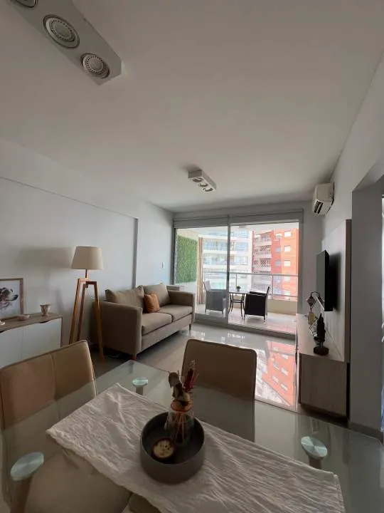 Venta 2 ambientes con balcón, muy luminoso, Villa del Parque
