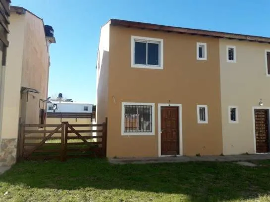 HERMOSO DUPLEX A ESTRENAR