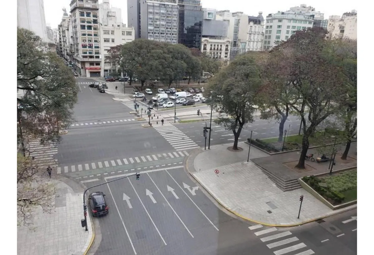 Ofina Comercial En Venta Monserrat