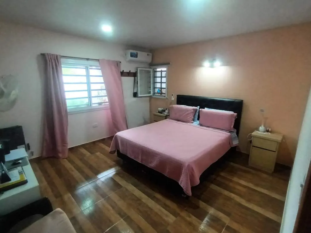 480-VENDE CASA 4 AMBIENTES DE CATEGORIA