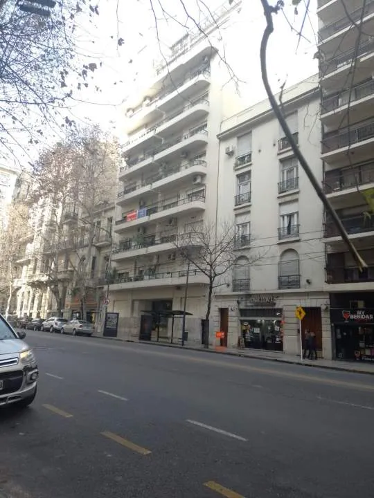 5 Ambientes con Dependencia en Recoleta