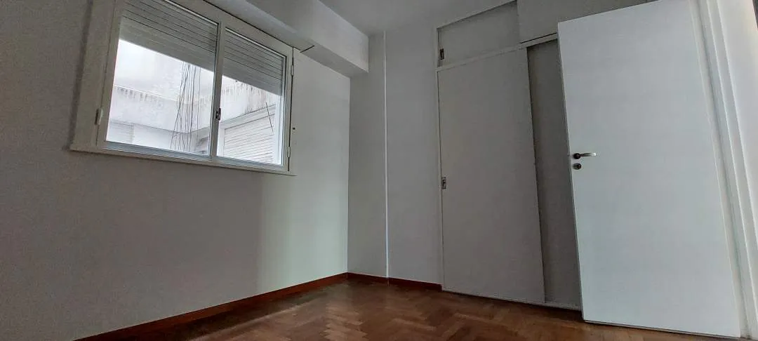 3 ambientes con balcón y lavadero en Palermo