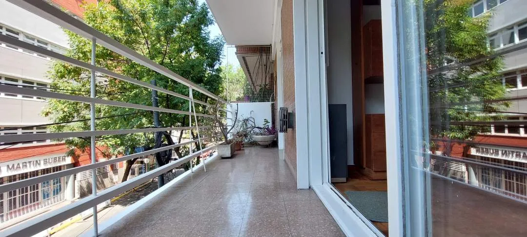 3 ambientes con balcón y lavadero en Palermo