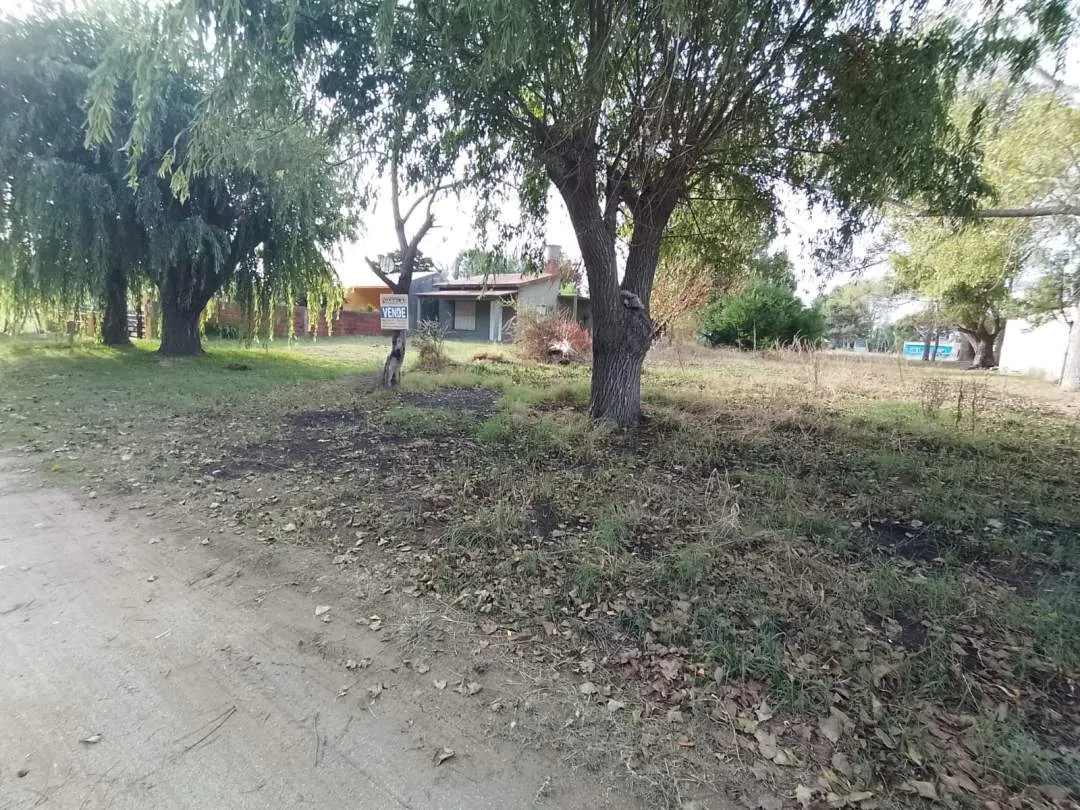 408- LOTE EN VENTA - 687 M2