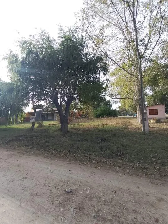 408- LOTE EN VENTA - 687 M2