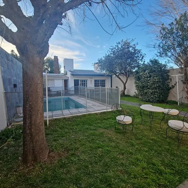 CASA EN VENTA – Ubicada en Banda Norte, Rio Cuarto