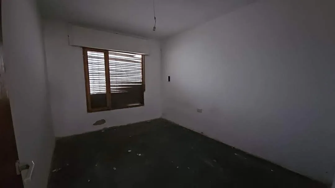CASA EN VENTA - PARA REFACCION - RIO TERCERO 761