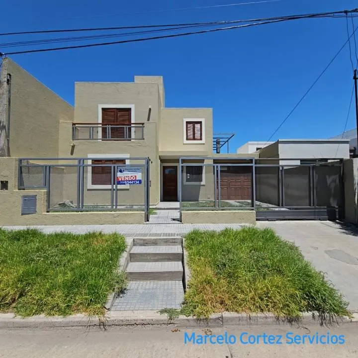 CASA EN VENTA - UBICADA EN CALLE JUAN B JUSTO 925, RIO CUARTO