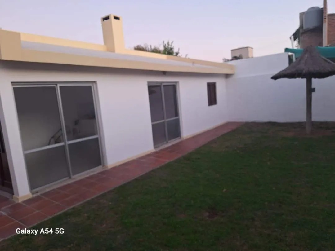 CASA EN VENTA - 3 DORMITORIOS - dir. Juan B. Justo 991