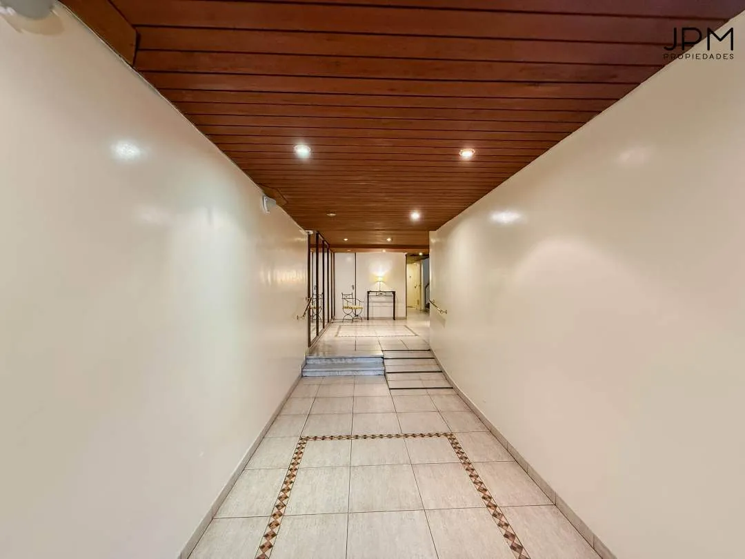 MANSILLA al 3400, ALTO PALERMO. Venta de 1 ambiente con PATIO cubierto, a metros del Alto Palermo