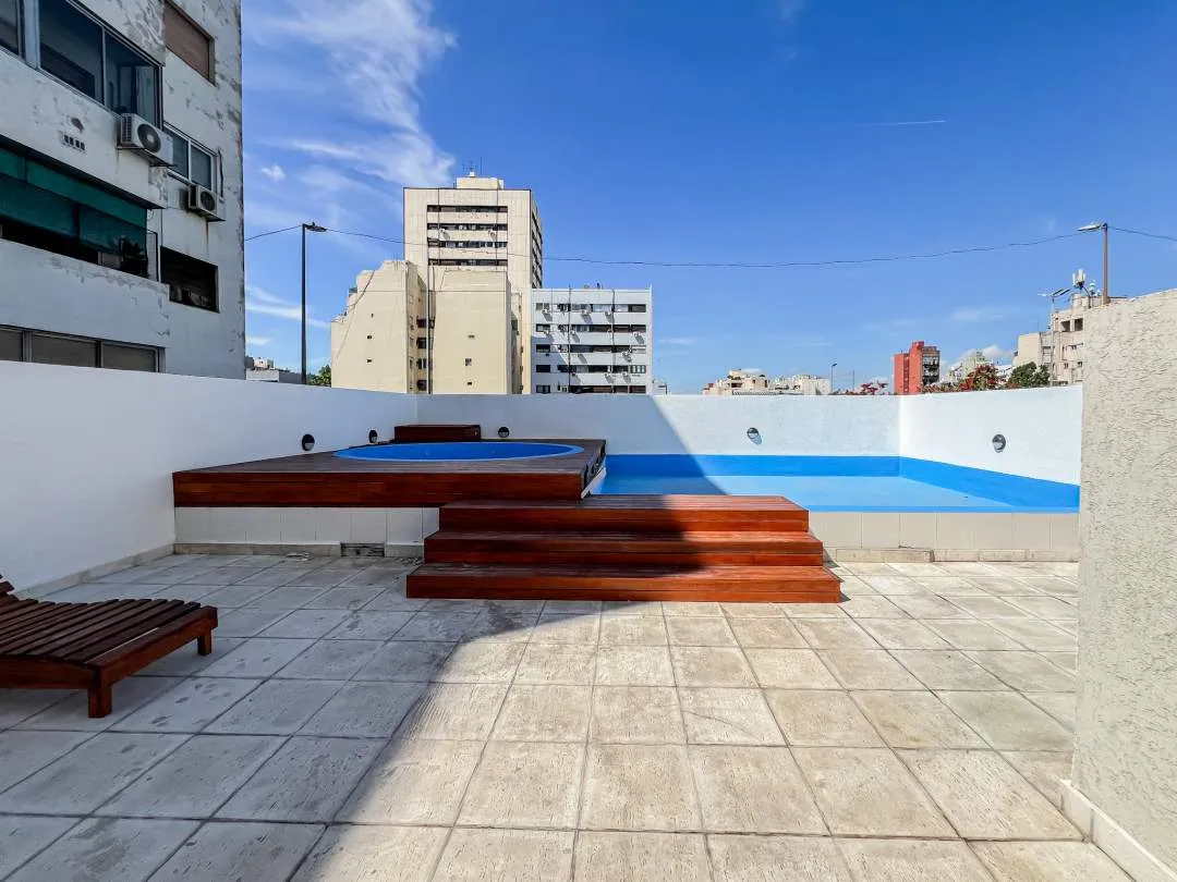 AV, SAN JUAN 400, SAN TELMO, Alquiler temporal Departamento 1 Ambiente con Balcón y Piscina
