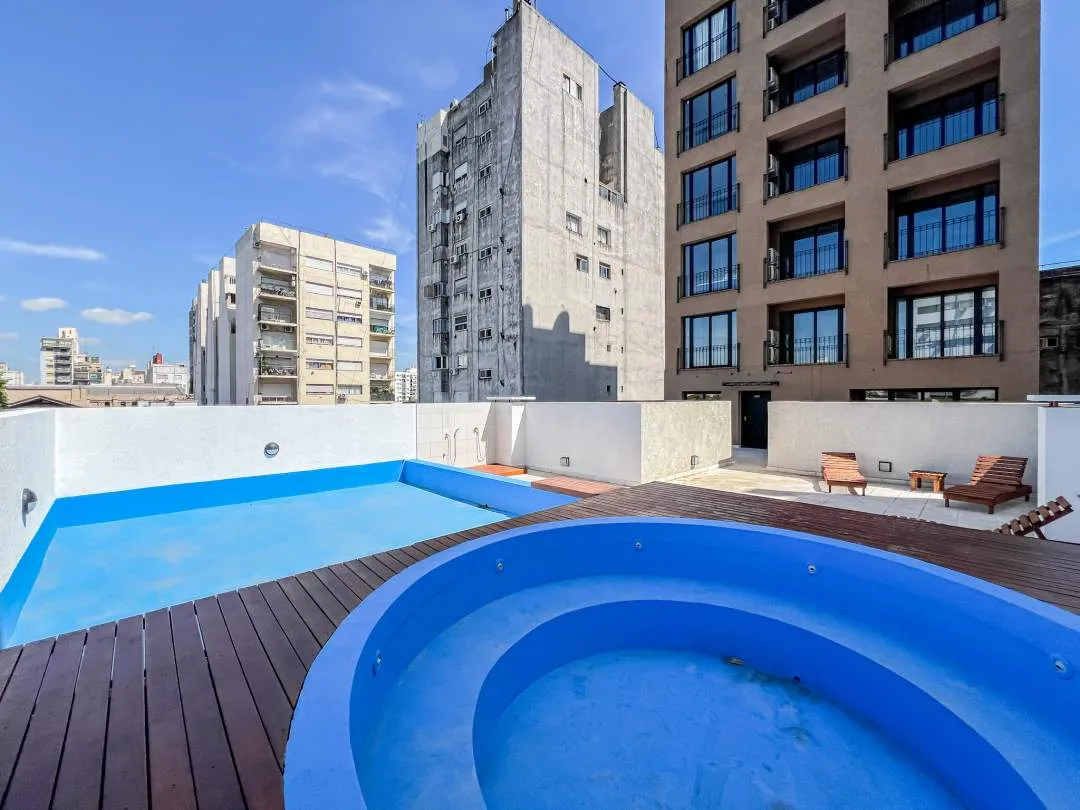 AV, SAN JUAN 400, SAN TELMO, Alquiler temporal Departamento 1 Ambiente con Balcón y Piscina