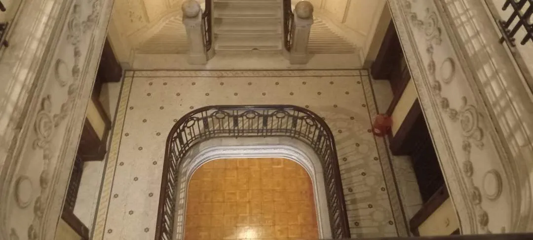 AV. DE MAYO AL 700, CENTRO. Venta de 3 Ambientes emblemático Edificio Palacio Vera