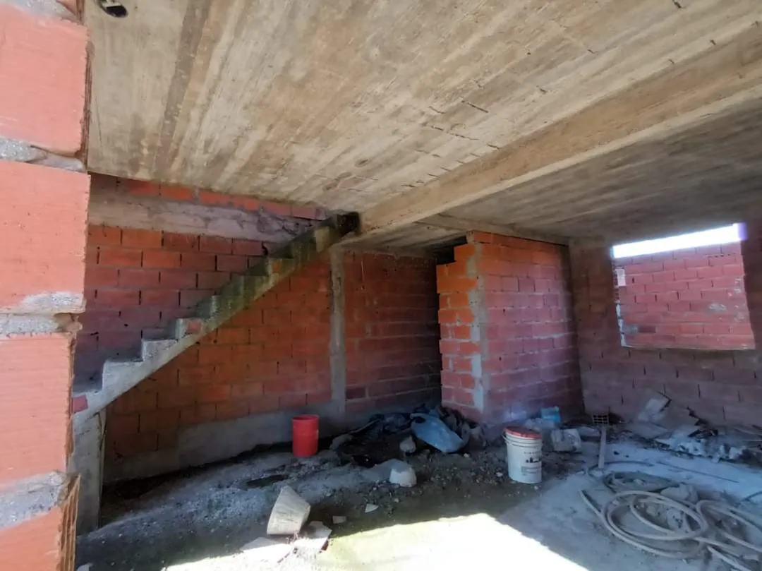 COMPLEJO DE VIVIENDA MULTIFAMILIAR