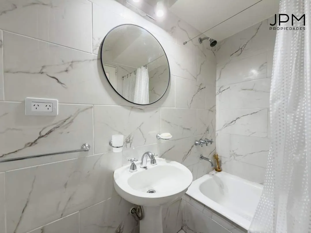 GUAYAQUIL 800, CABALLITO, Venta 4 ambientes c/cochera fija cubierta