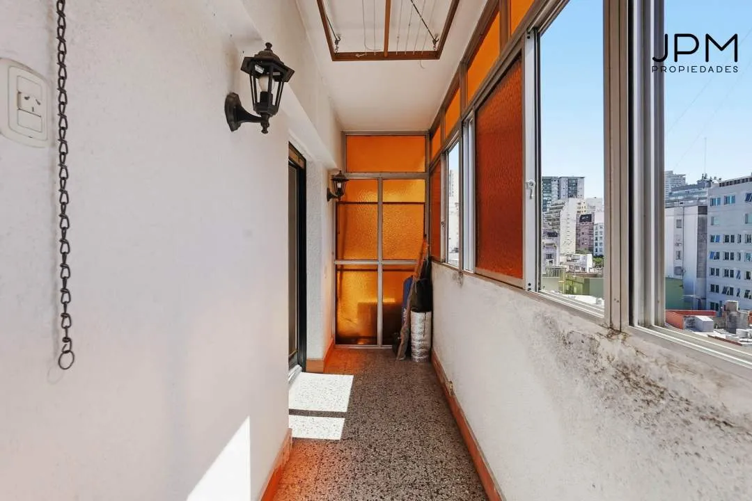 GUAYAQUIL 800, CABALLITO, Venta 4 ambientes c/cochera fija cubierta