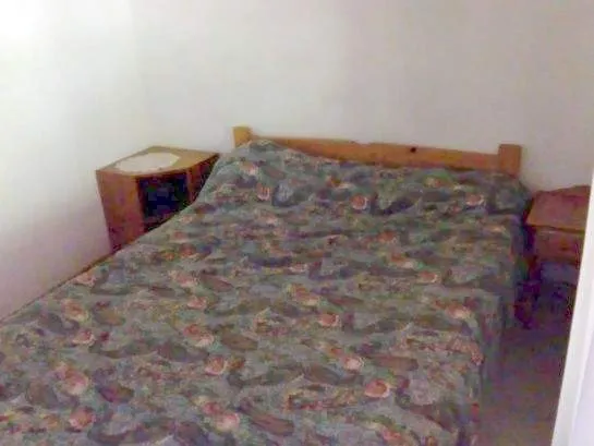 CHALET  SOBRE LOTE ARBOLADO DE 650 m2