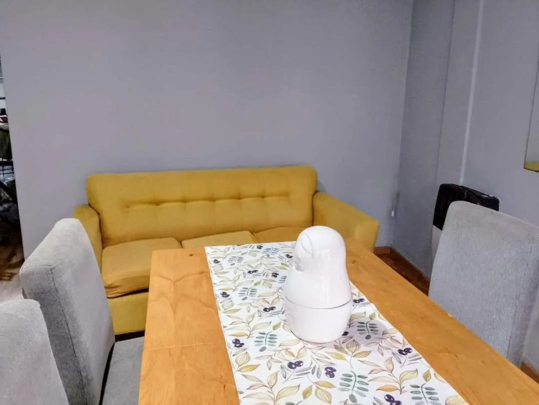Excelente 2 ambientes en Superi y El Cano, super comodo y moderno.