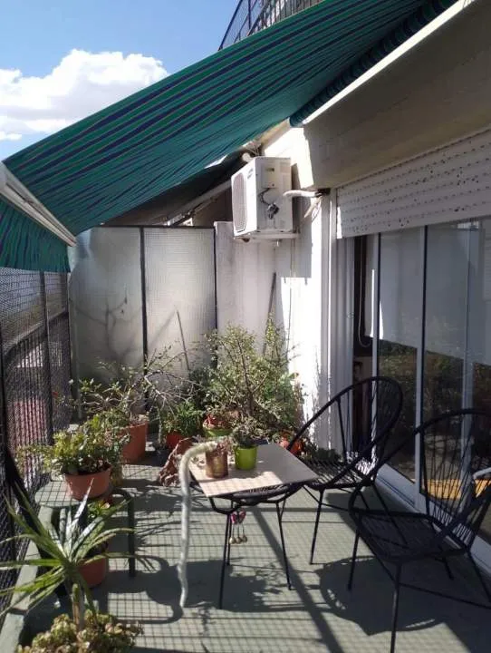 Excelente 2 ambientes en Superi y El Cano, super comodo y moderno.