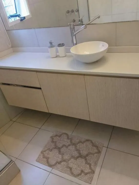 Excelente 2 ambientes en Superi y El Cano, super comodo y moderno.