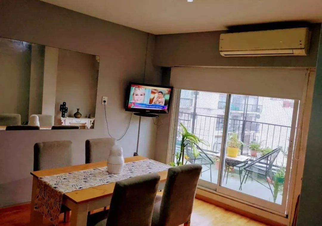Excelente 2 ambientes en Superi y El Cano, super comodo y moderno.