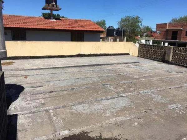 OPORTUNIDAD - CASA 3 AMBIENTES - VENDIDO -