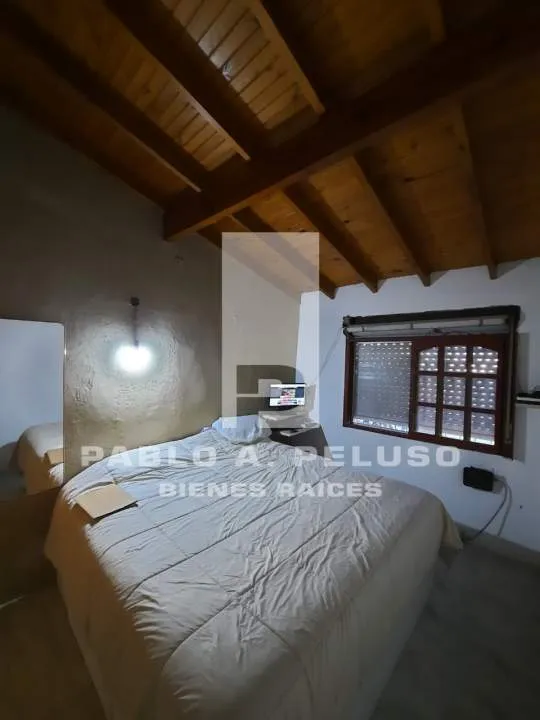 VENTA DOS CASAS, 2 Y 3 AMBIENTES. LIBERTAD, MERLO. ZONA OESTE. BUENOS AIRES