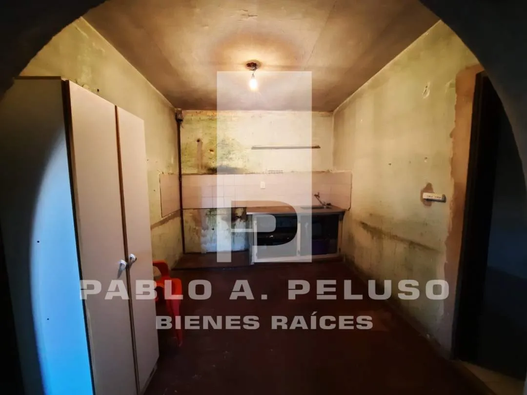 VENTA DOS CASAS, 2 Y 3 AMBIENTES. LIBERTAD, MERLO. ZONA OESTE. BUENOS AIRES