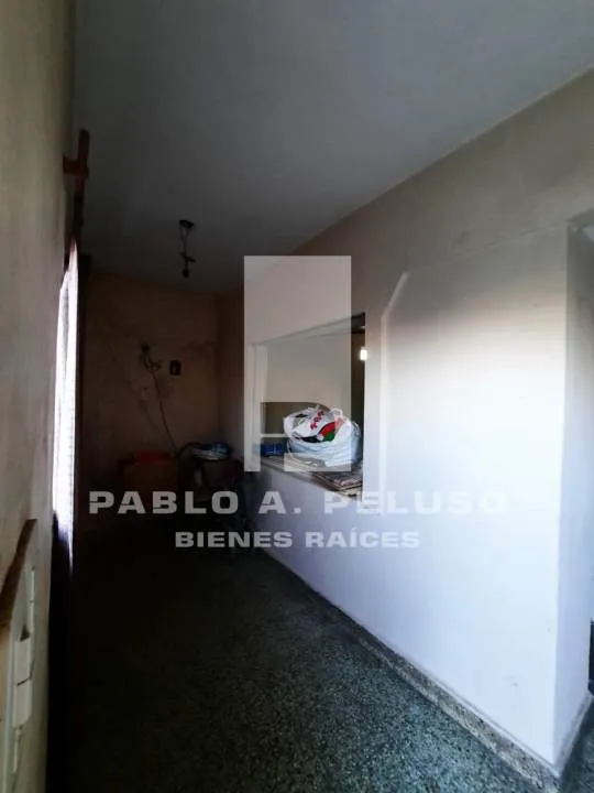 VENTA DOS CASAS, 2 Y 3 AMBIENTES. LIBERTAD, MERLO. ZONA OESTE. BUENOS AIRES