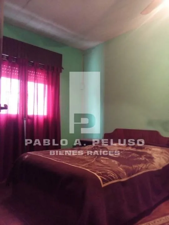 VENTA CASA 3 AMBIENTES. CASTELAR SUR, MORÓN. ZONA OESTE. BUENOS AIRES
