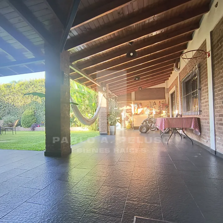 CASA 6 AMBIENTES EN MARIANO ACOSTA, MERLO. ZONA OESTE, BUENOS AIRES