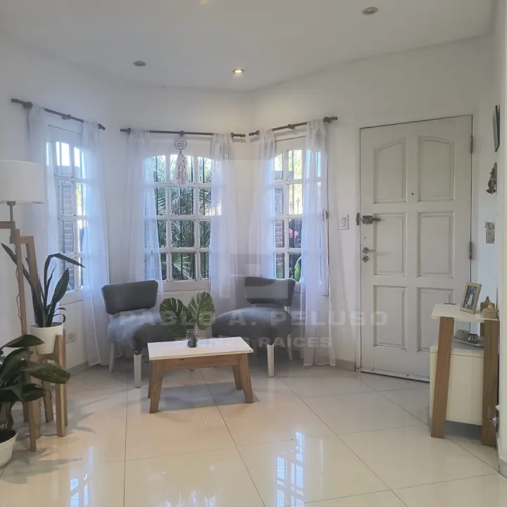 CASA 6 AMBIENTES EN MARIANO ACOSTA, MERLO. ZONA OESTE, BUENOS AIRES