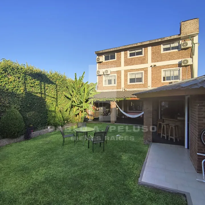 CASA 6 AMBIENTES EN MARIANO ACOSTA, MERLO. ZONA OESTE, BUENOS AIRES