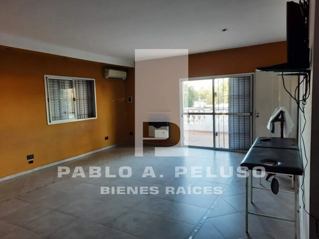 VENTA CASA 4 AMBIENTES. MERLO. ZONA OESTE. BUENOS AIRES.