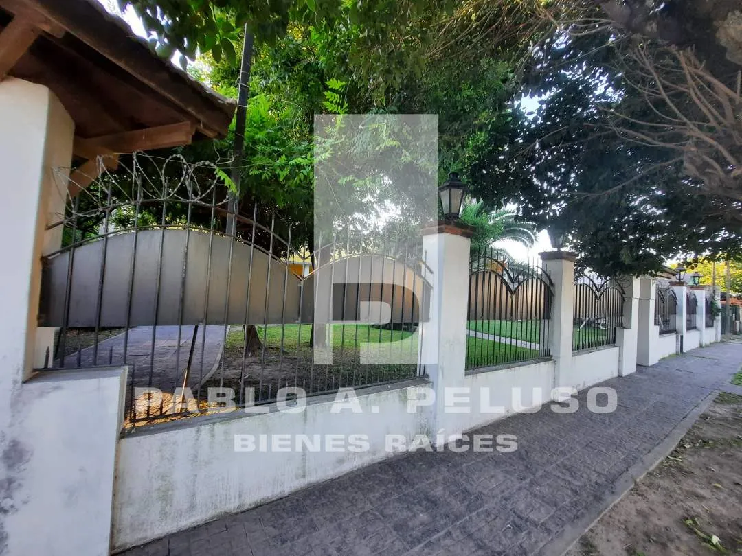 VENTA CASA 4 AMBIENTES. MERLO. ZONA OESTE. BUENOS AIRES.